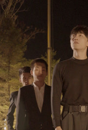 散盡億萬家產(全集)